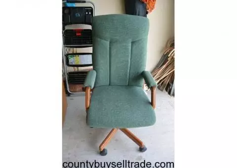 Desk Chair upholstered w/med oak
